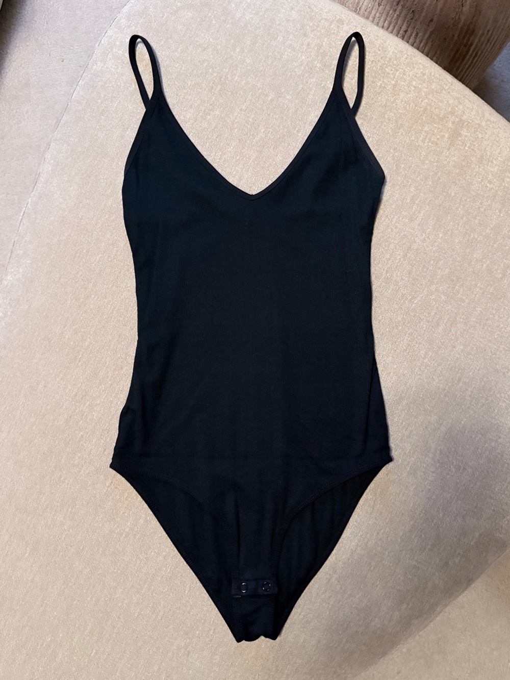 Aritzia Talula Stretchy Bodysuit